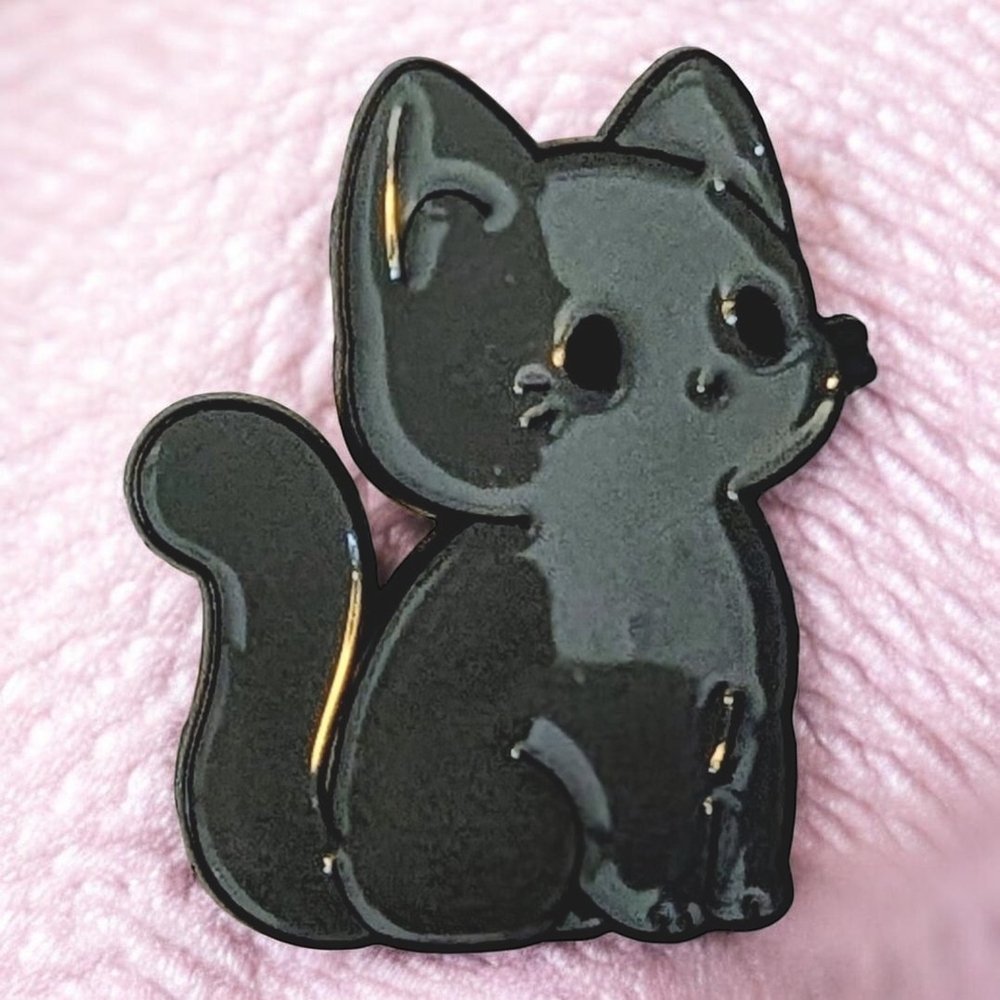 Grey Cat Enamel Pin